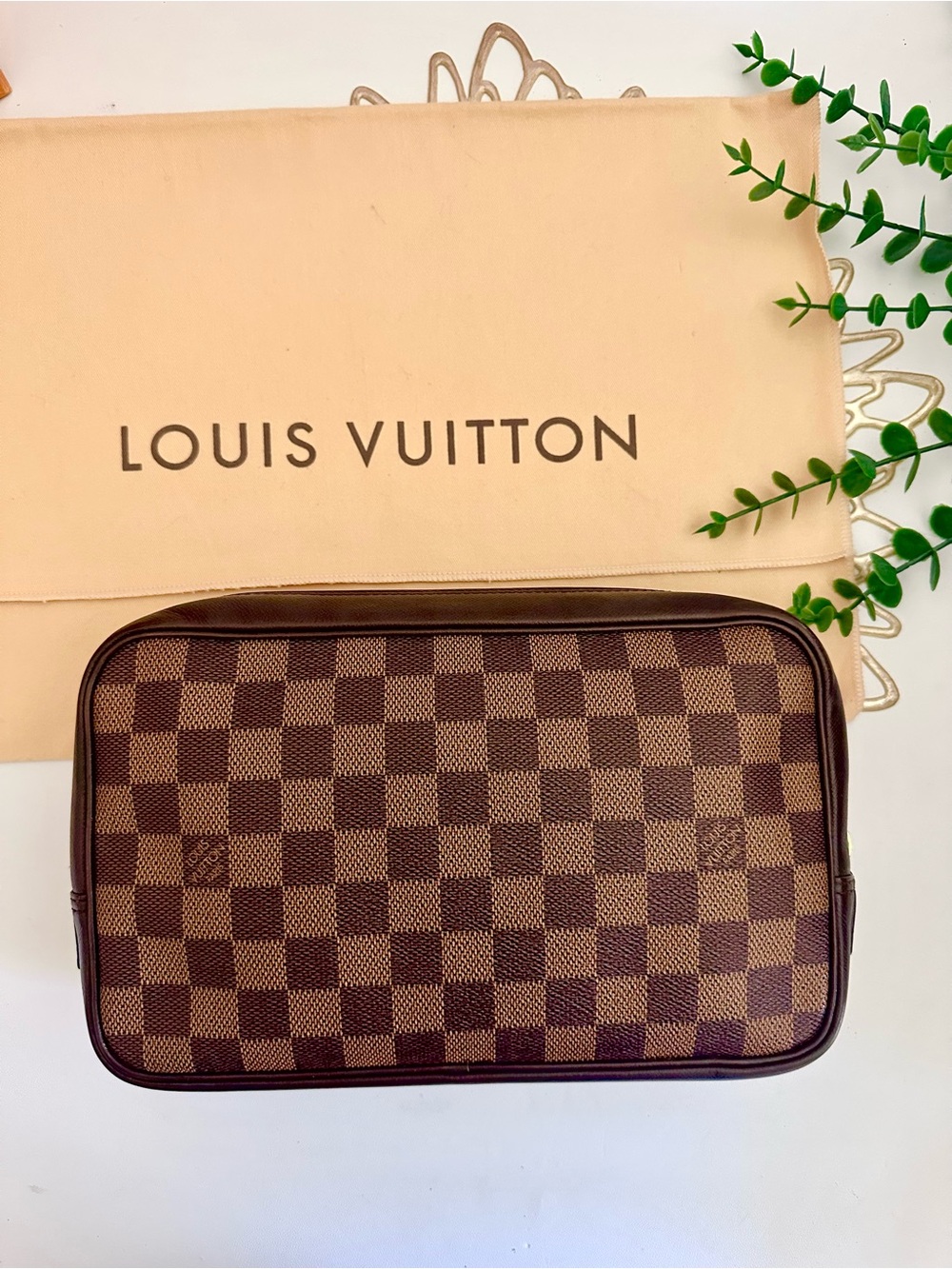 Louis Vuitton Cosmetic Make up Clutch Bag Damier Ebene - Picture 16 of 16